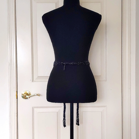 RARE! NWT. Vintage The Limited Multi Strands & Multi Shades Black Beaded Belt. - Picture 4 of 4